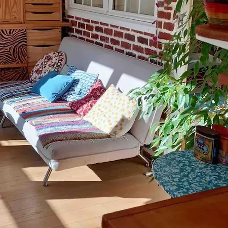 Logement Cosy A 2 Pas Du Parc Des Buttes Chaumont. Apartment